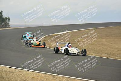 media/Jan-26-2025-CalClub SCCA (Sun) [[cfcea7df88]]/Group 2/Race/